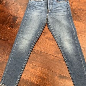 Levi’s Wedgie Skinny Jeans